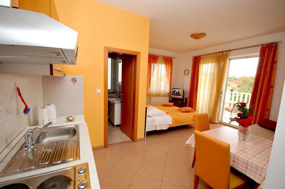 Apartmani Trogir Bagian luar foto